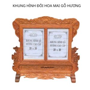 Khung hình hoa mai gỗ hương đôi